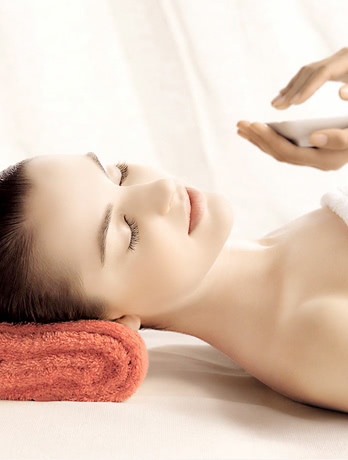 海口红妆美容培训学校美容强化班