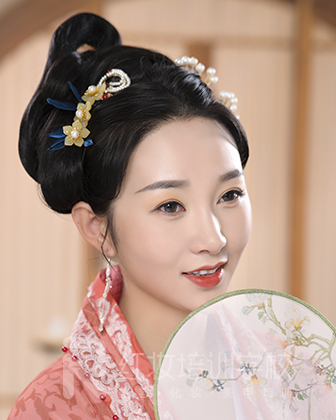 赵盼儿仿妆